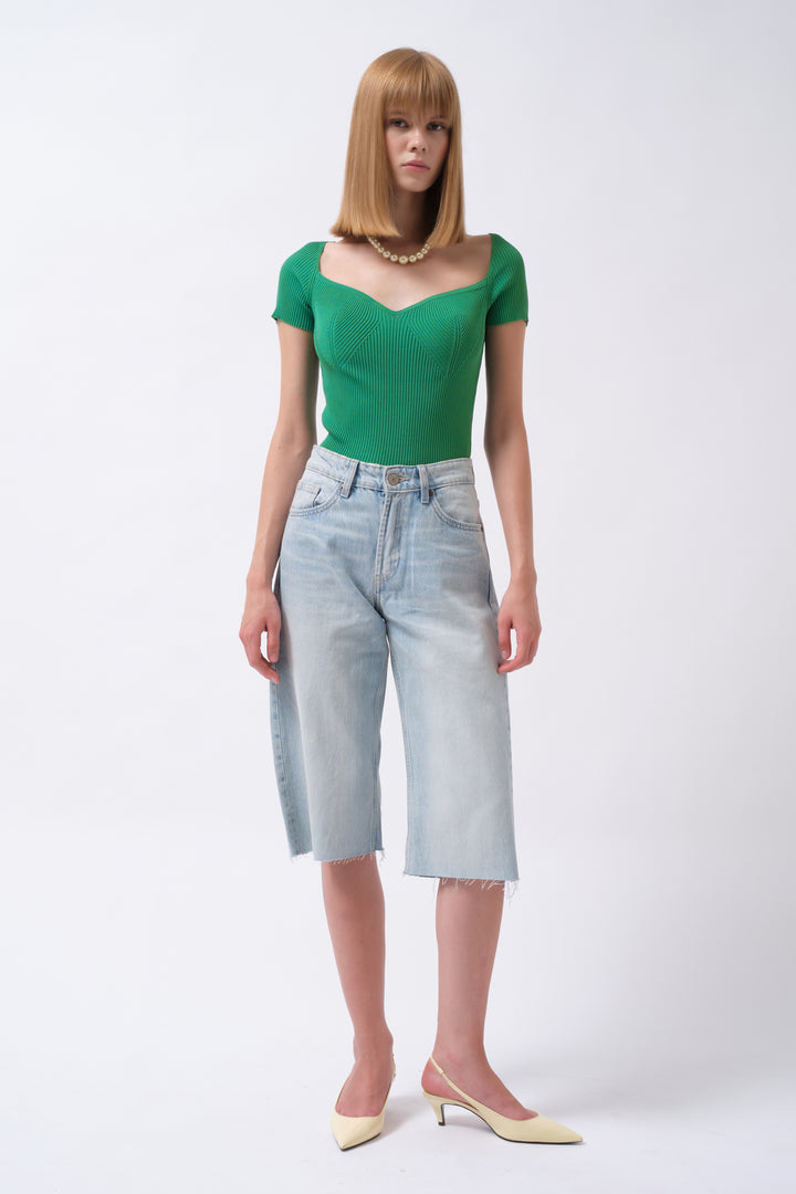 Kare Yaka Yeşil Triko Bluz