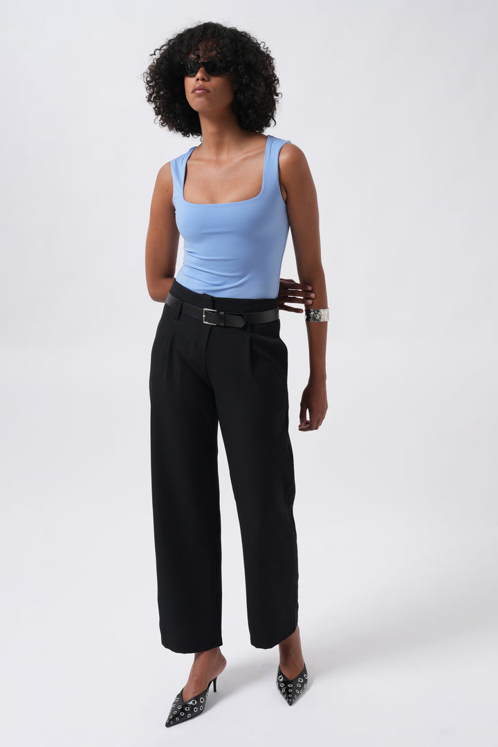Kemer Detay Siyah Yüksek Bel Pantolon