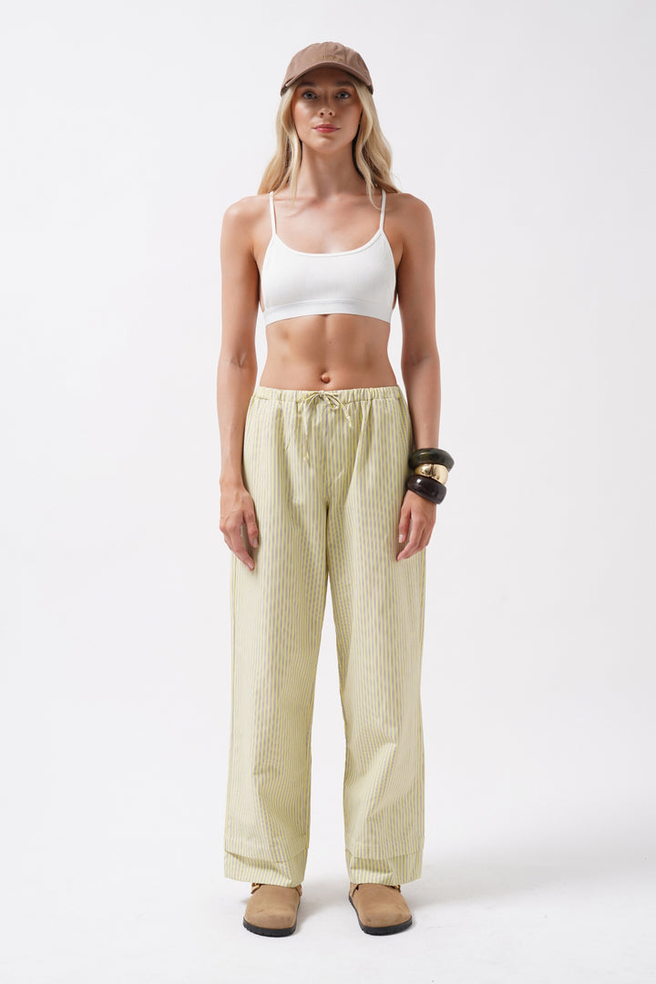 Sırt Dekolte Beyaz Sporcu Bra