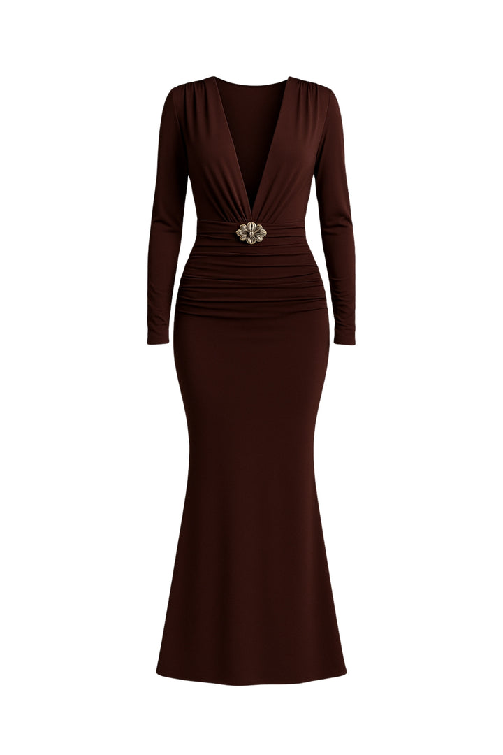 Aksesuar Detay Omuz ve Bel Büzgülü Kahverengi Maxi Elbise