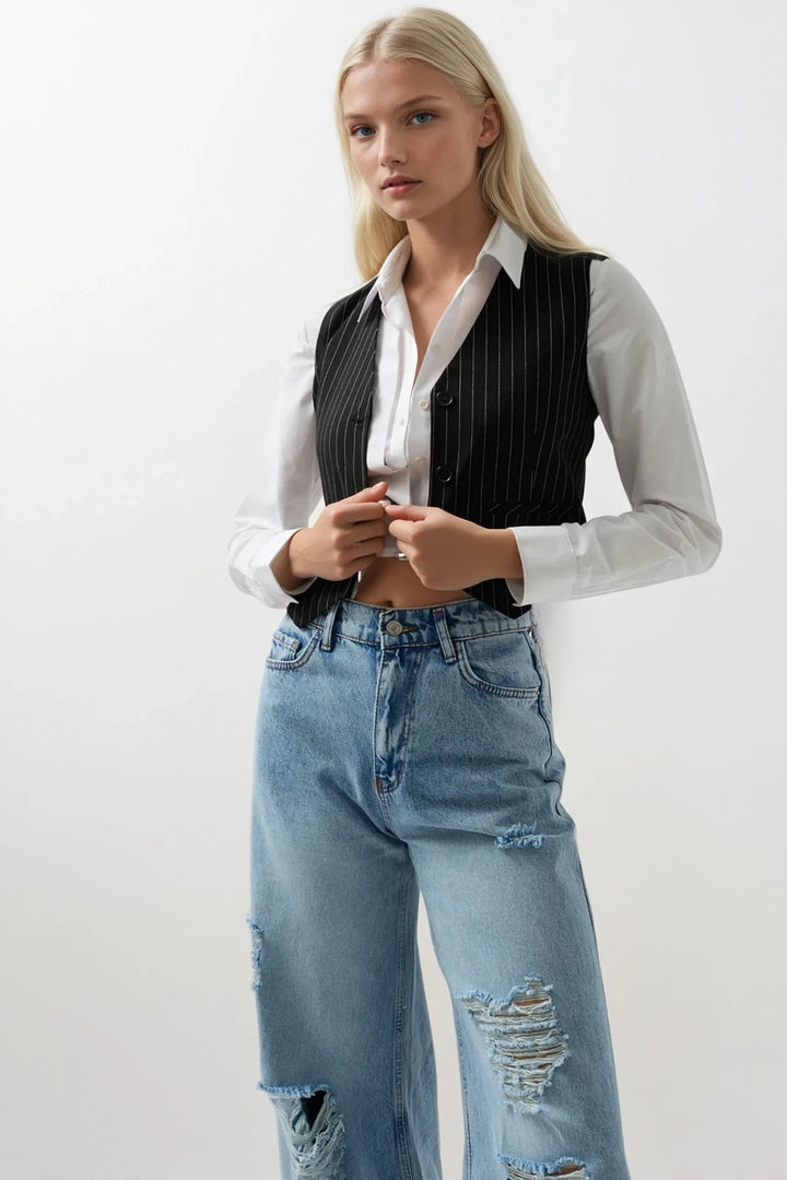 Çizgili Siyah Yelek