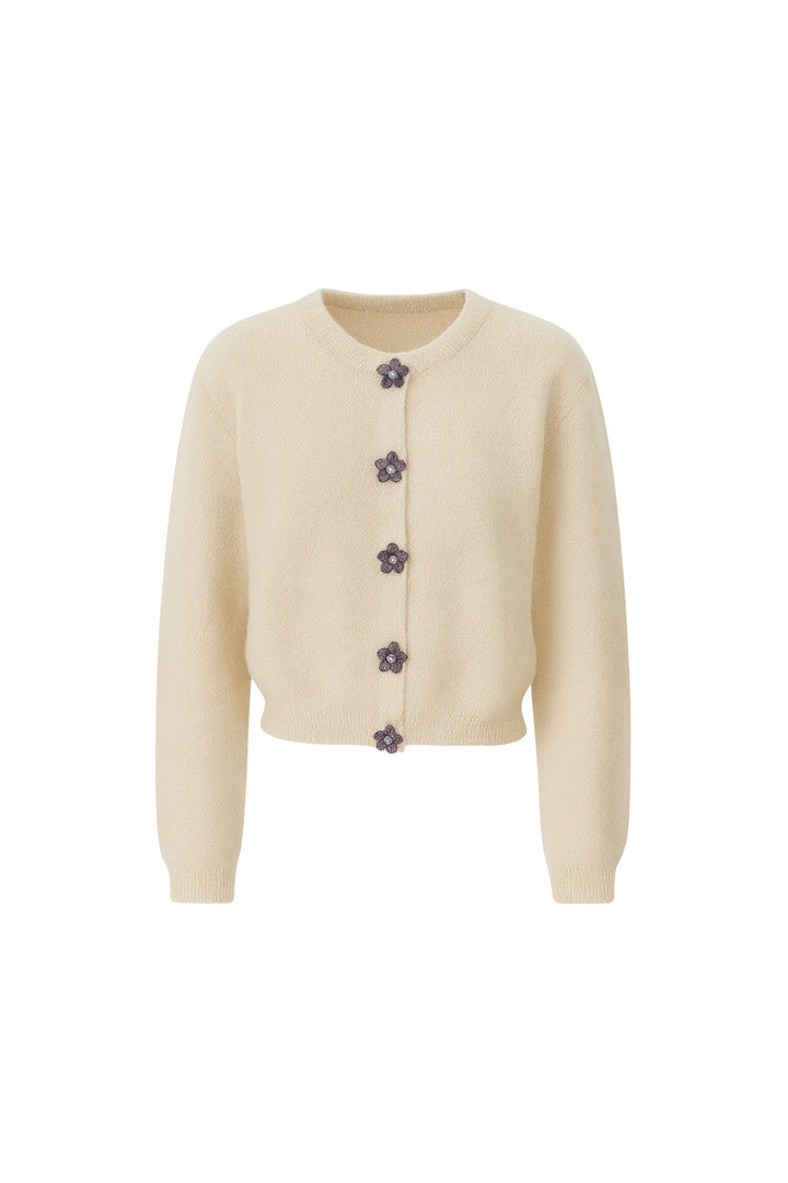 Çiçek Aksesuarlı Yumuşak Dokulu Bej Triko Hırka