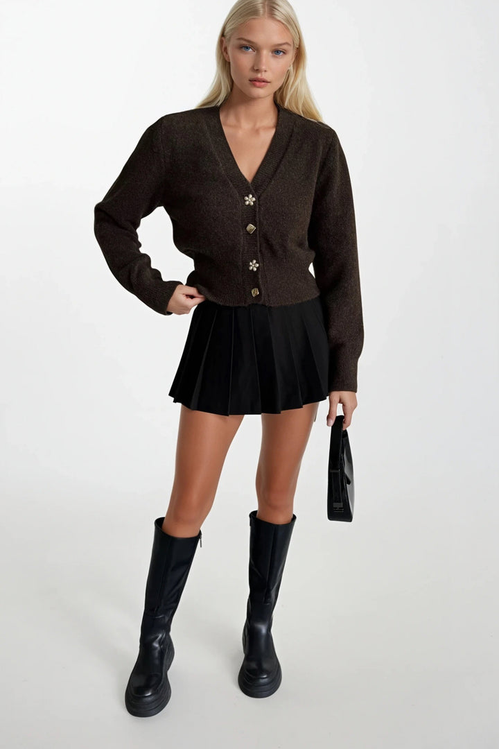 V Yaka Aksesuar Detay Kahverengi Triko Hırka