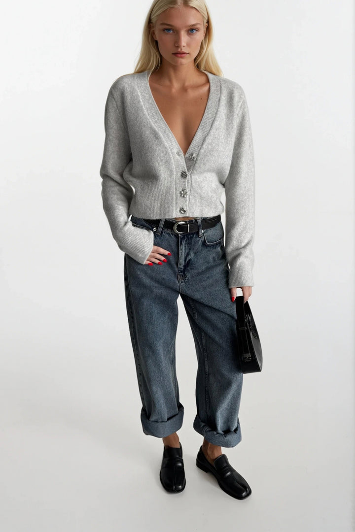 V Yaka Aksesuar Detay Gri Triko Hırka