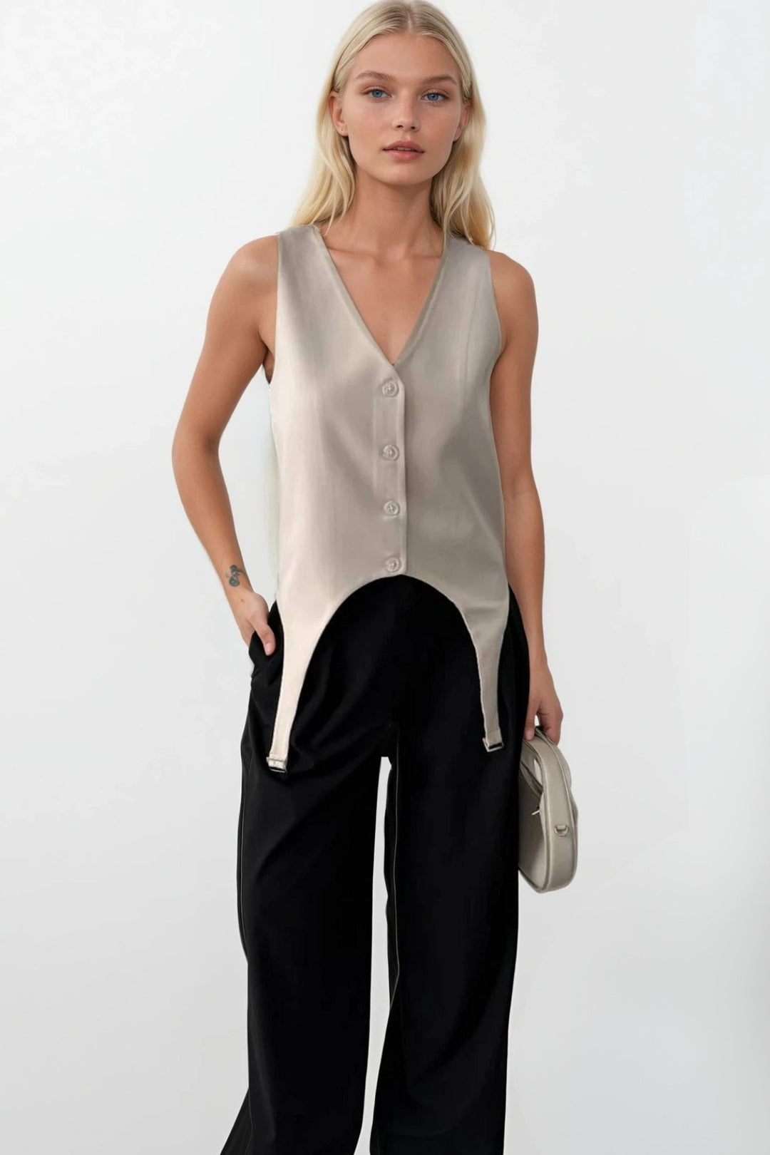 Kemer Detay V Yaka Taş Yelek