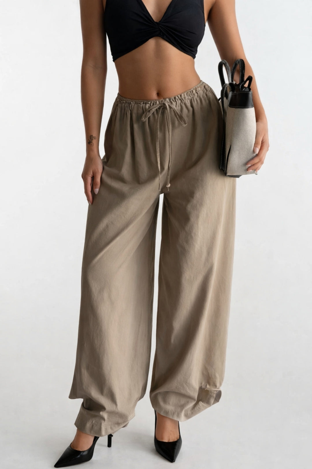 Bağcık Detay Pamuklu Taş Pantolon