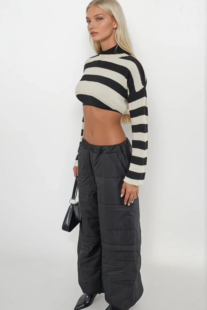 Fermuar Detay Kapitone Siyah Pantolon