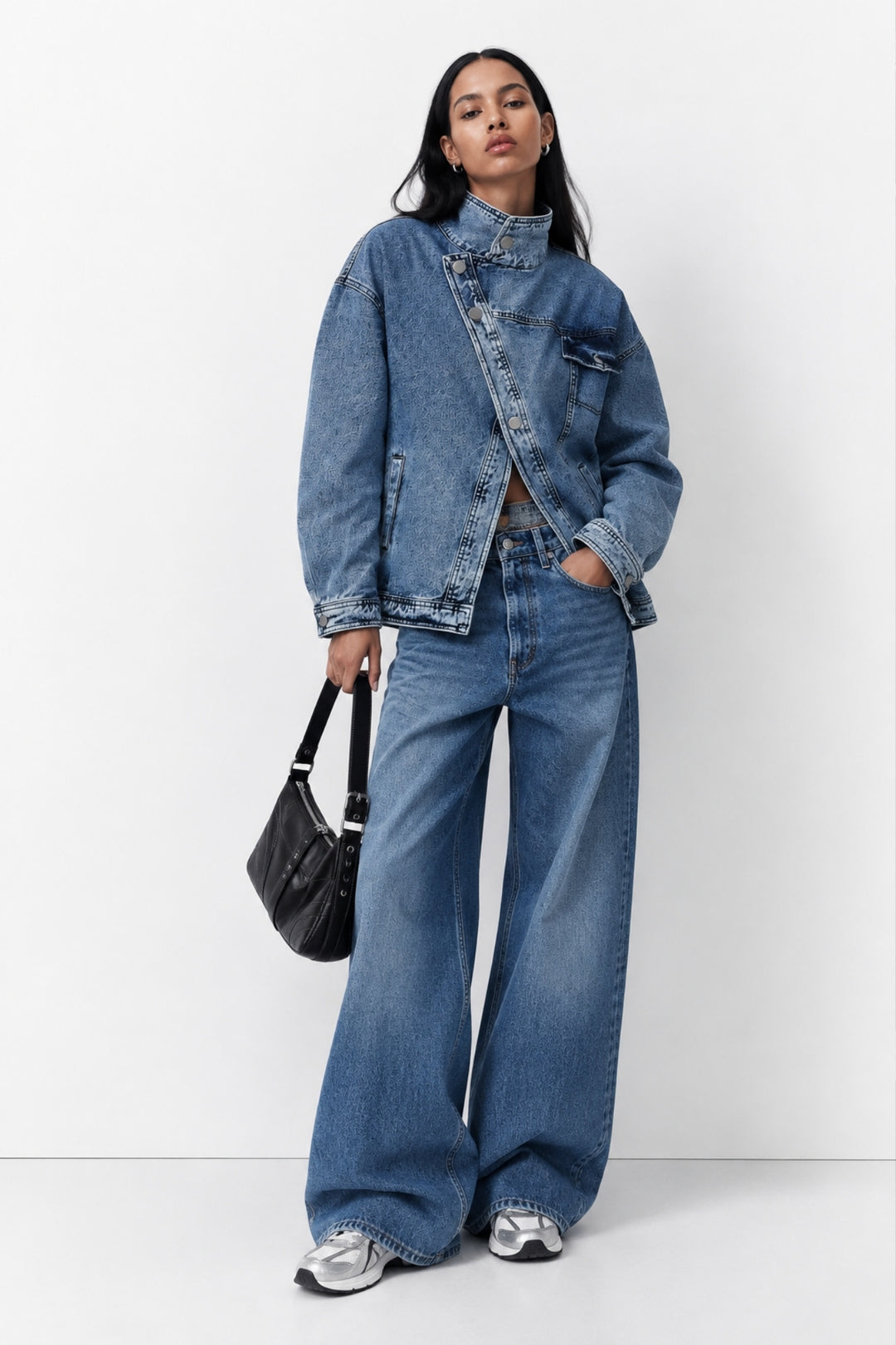 Dik Yaka Asimetrik Düğme Detay Mavi Denim Ceket