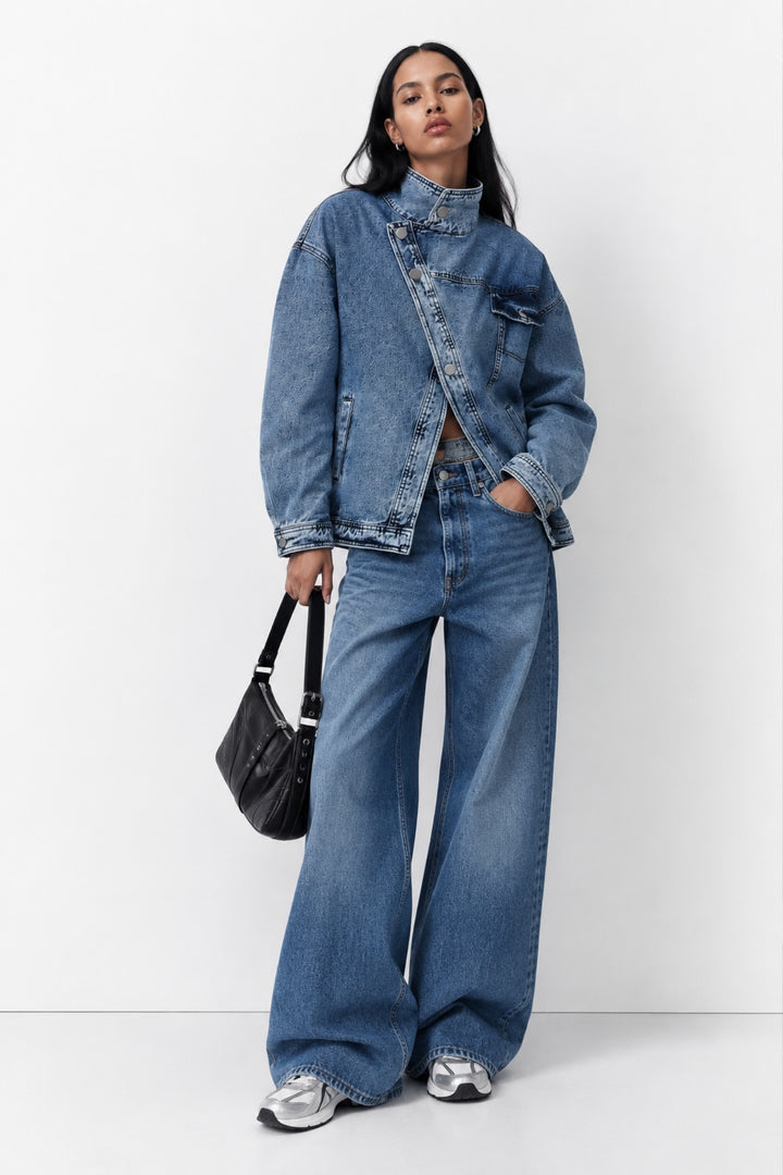 Dik Yaka Asimetrik Düğme Detay Mavi Denim Ceket