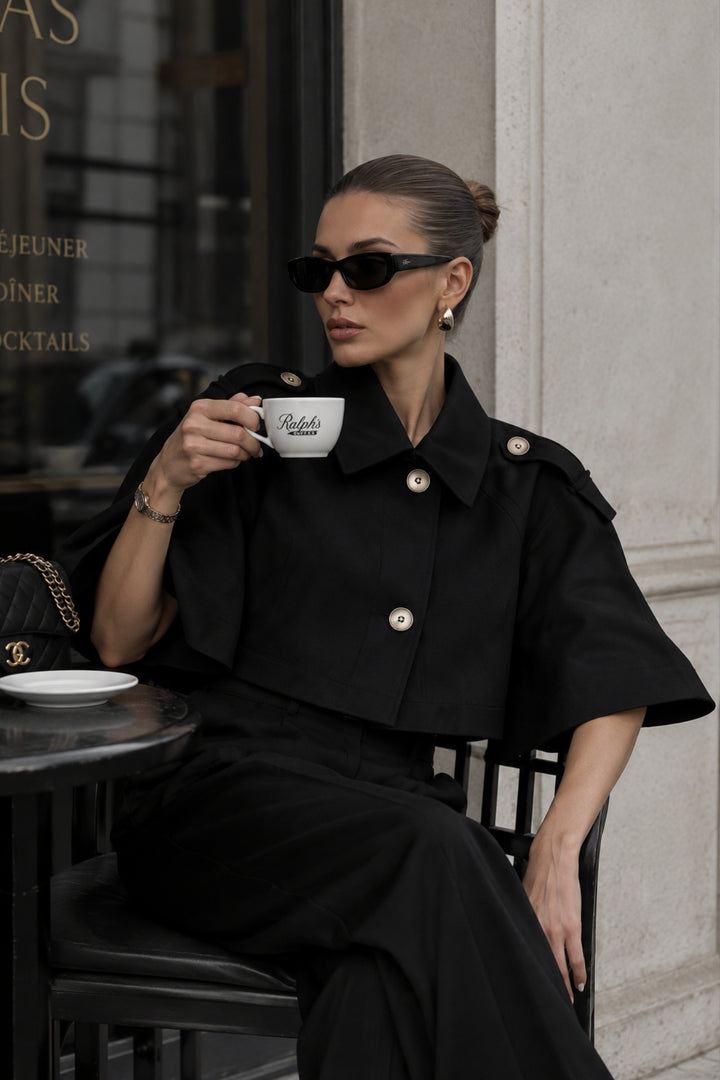 Düğme Detay Crop Siyah Pelerin Trenchcoat