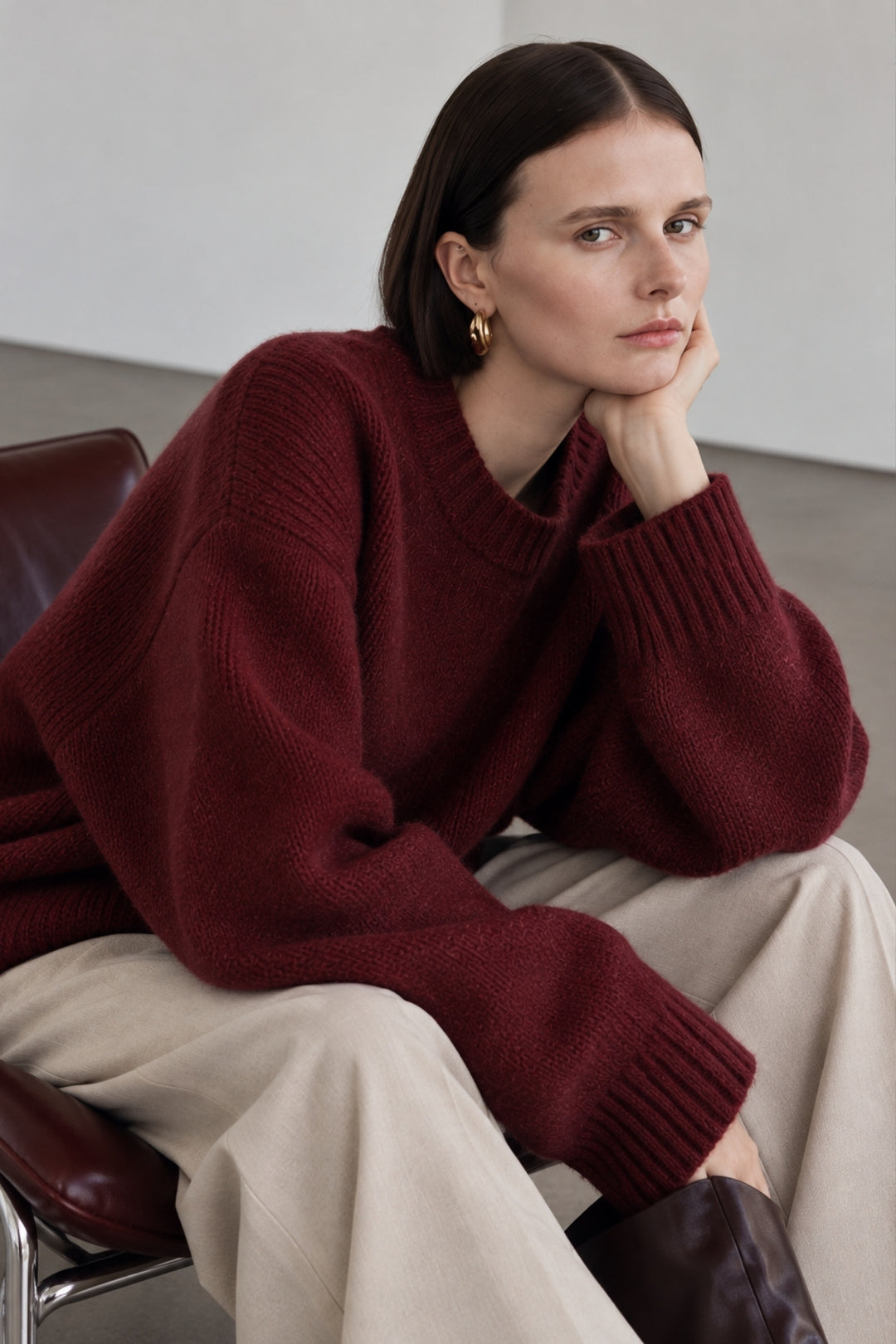 Crew Neck Basic Knit Burgundy Sweater