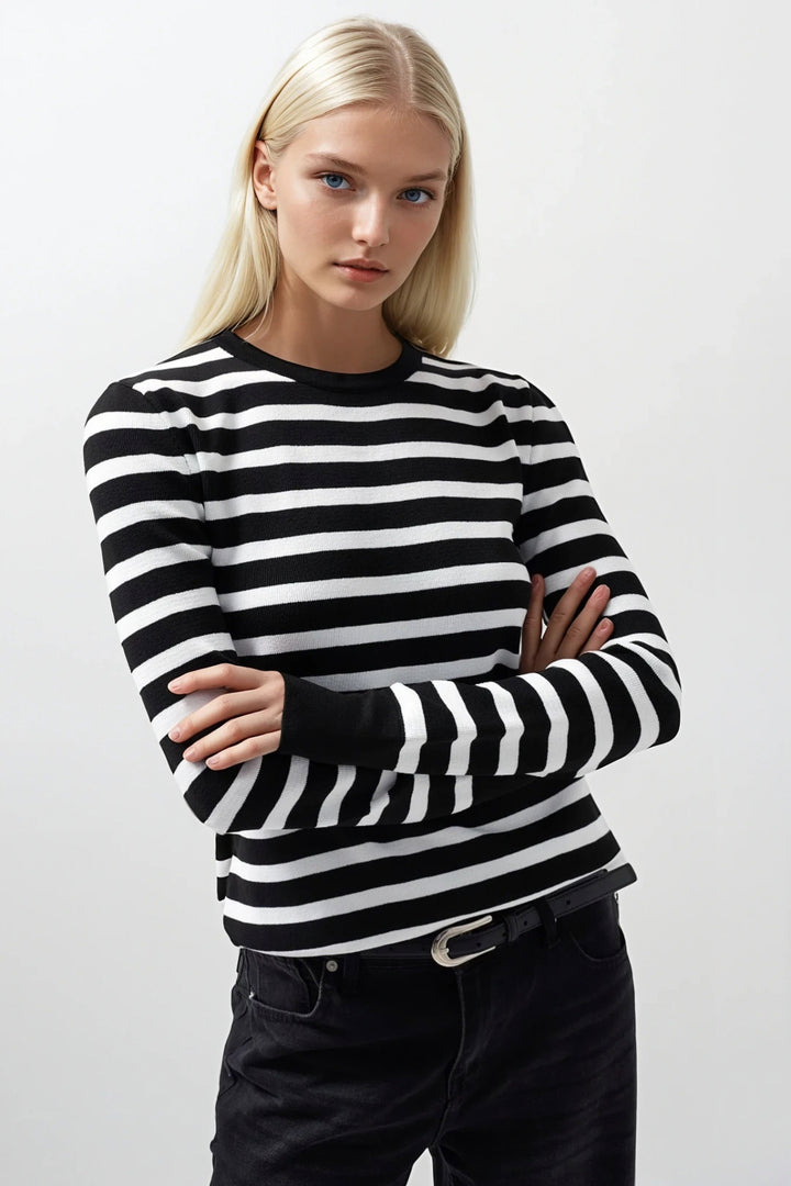Crew Neck Striped White-Black Blouse 