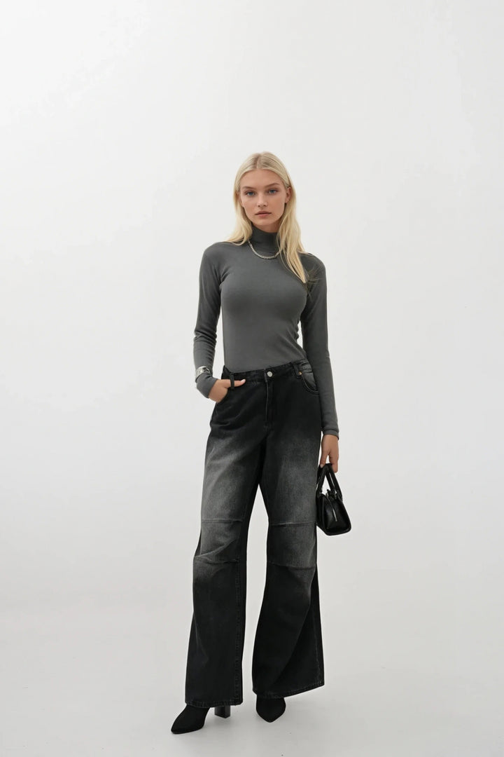 Turtleneck Gray Knit Blouse 