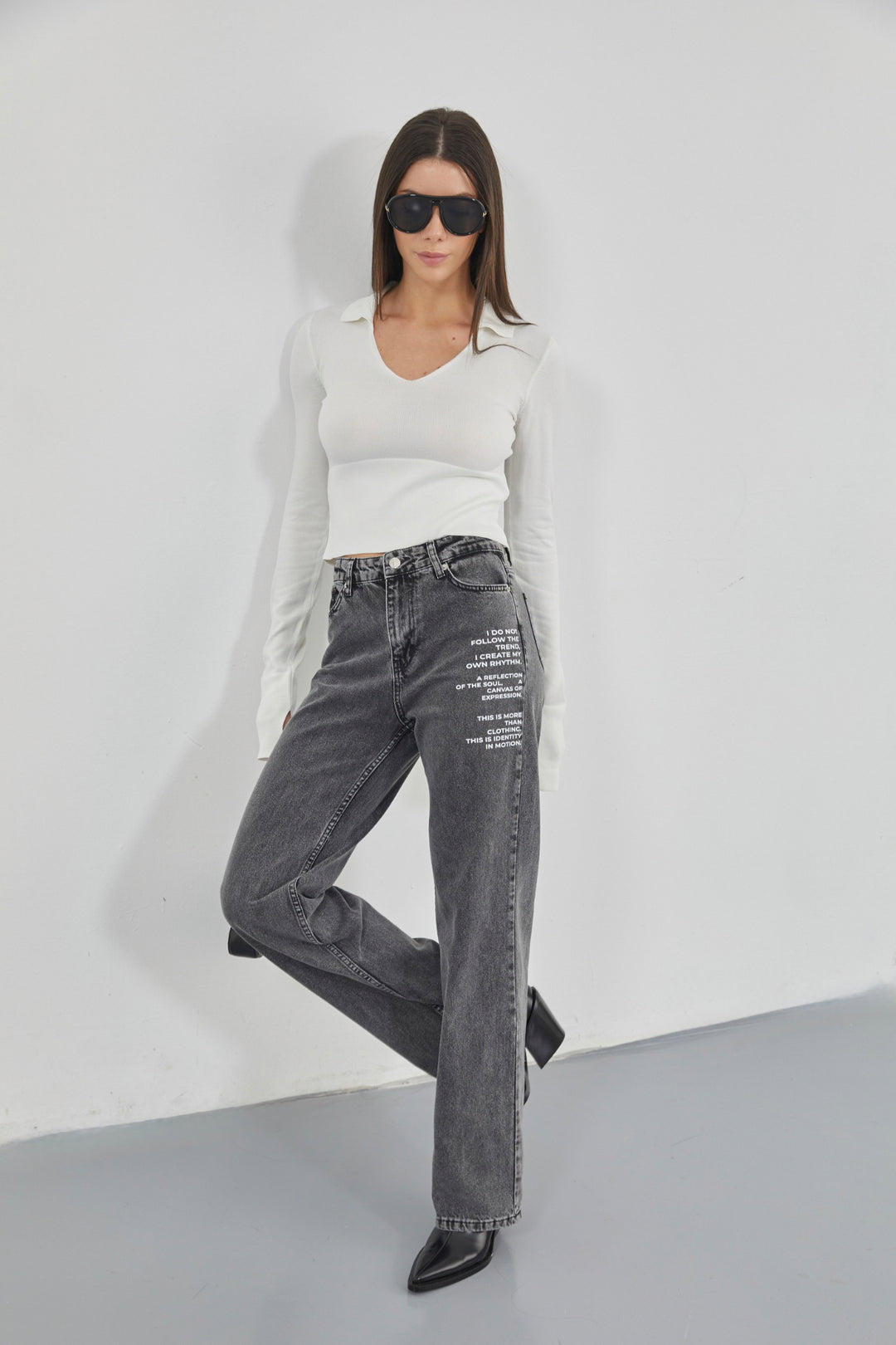 Printed Low Waist Black Jeans 