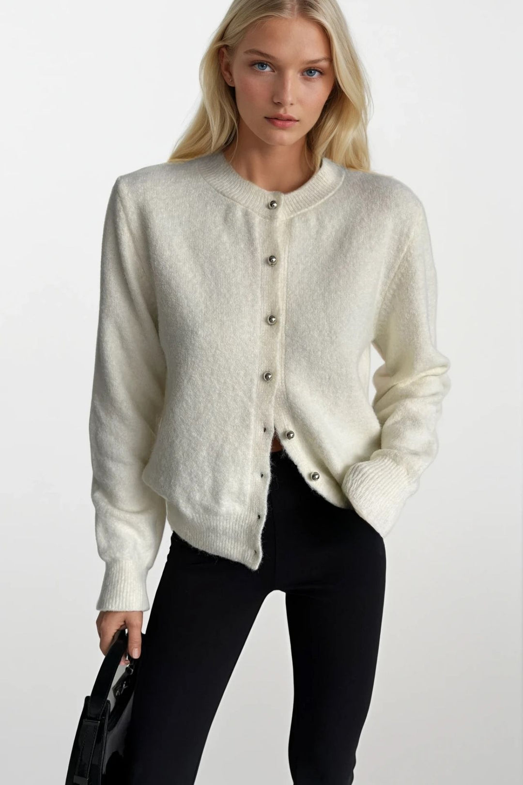 Düğme Detay Ekru Dokulu Triko Hırka