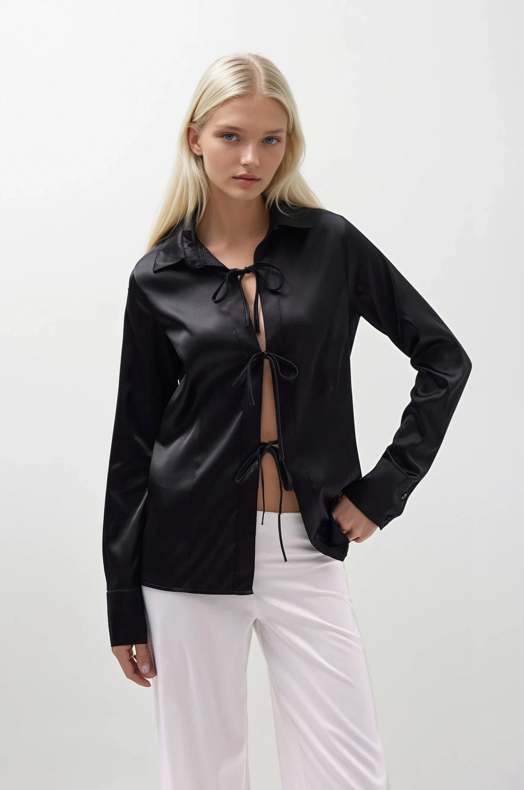 Bağlama Detay Saten Siyah Gömlek