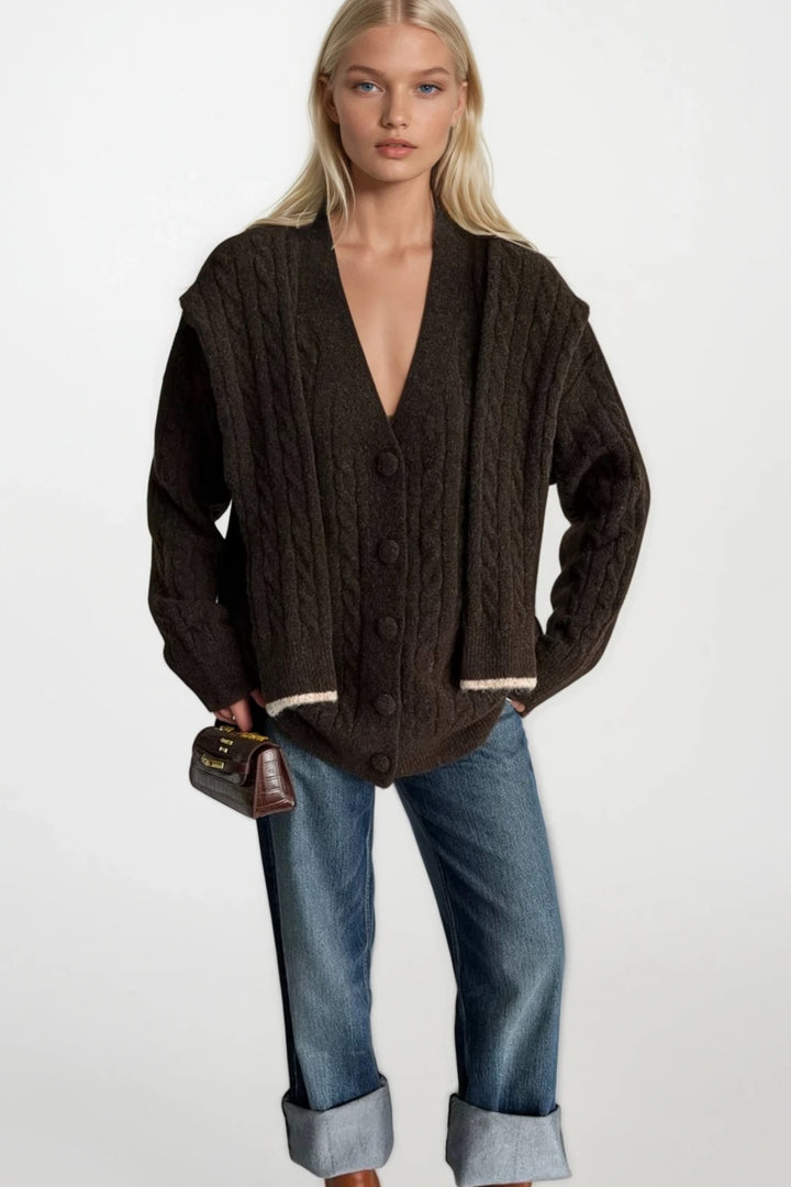 Aksesuar Detay Örgülü Kahve Triko Hırka