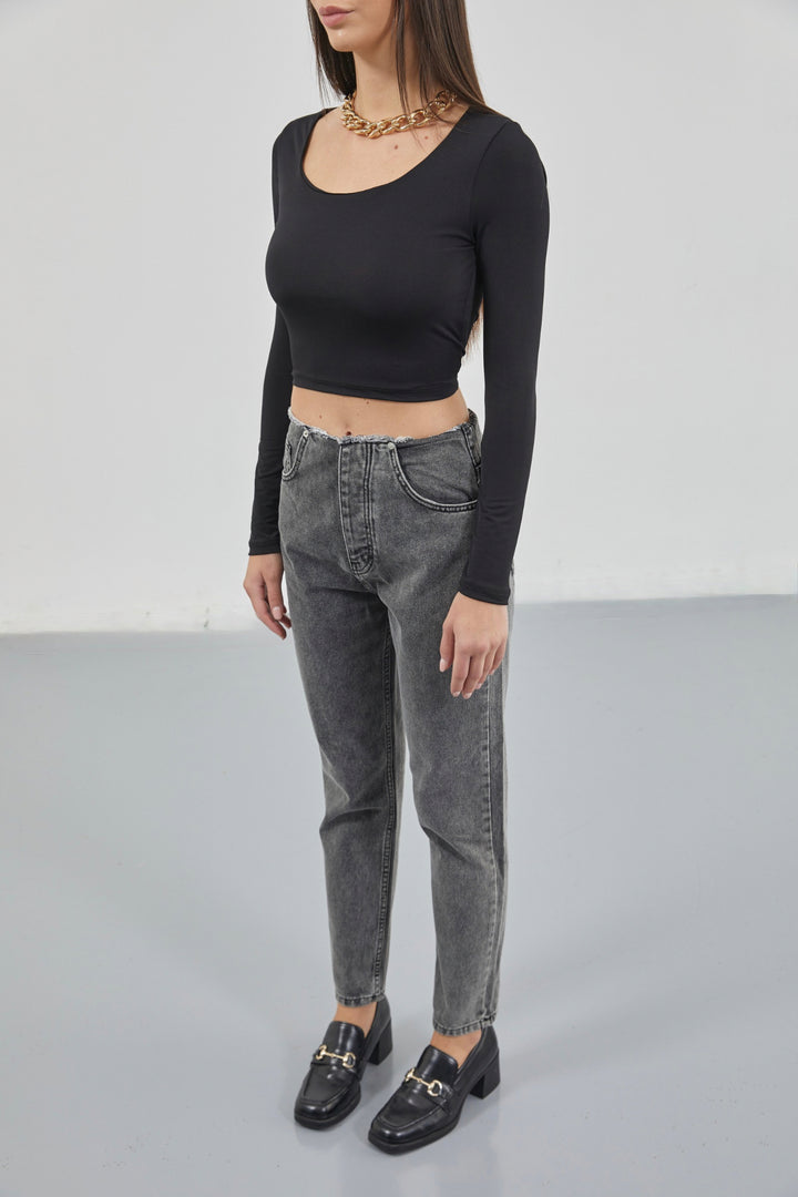 Kare Yaka Siyah Crop Top