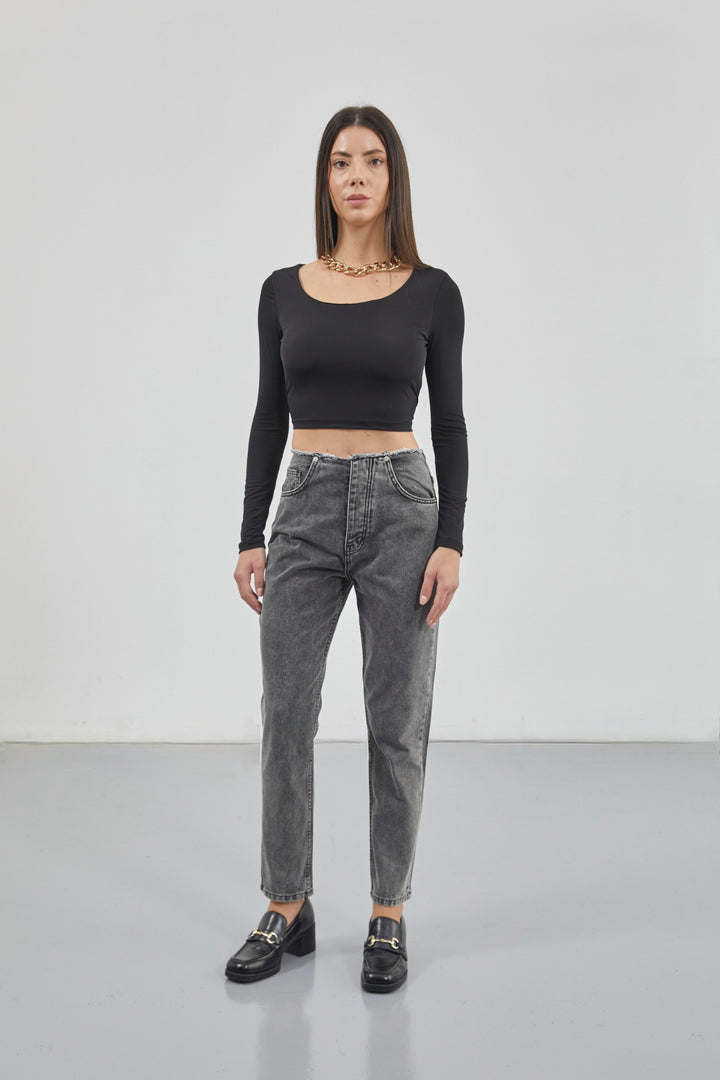 Kare Yaka Siyah Crop Top