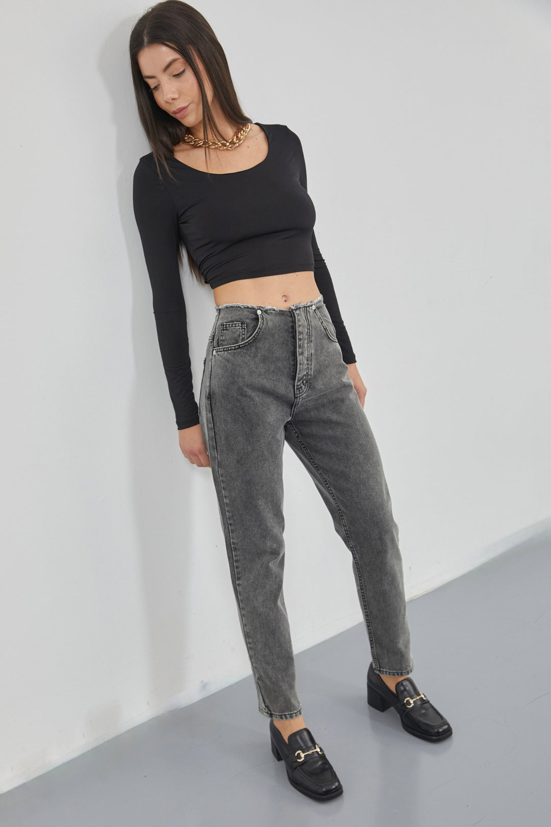 Kare Yaka Siyah Crop Top