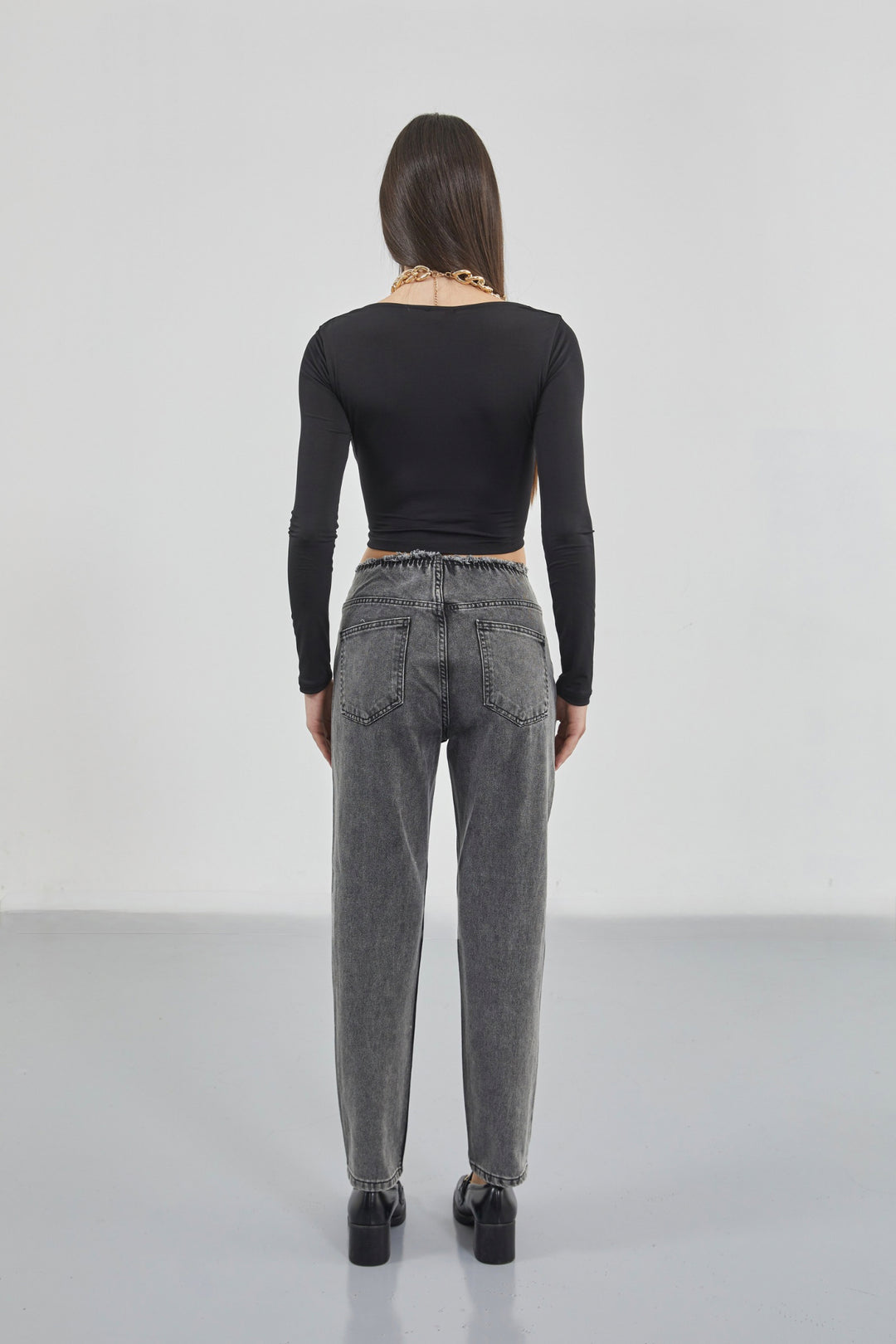 Kare Yaka Siyah Crop Top