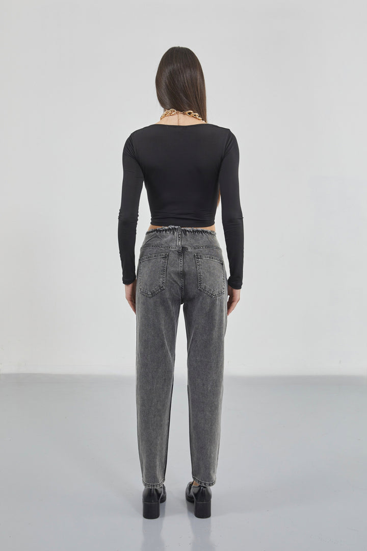 Kare Yaka Siyah Crop Top