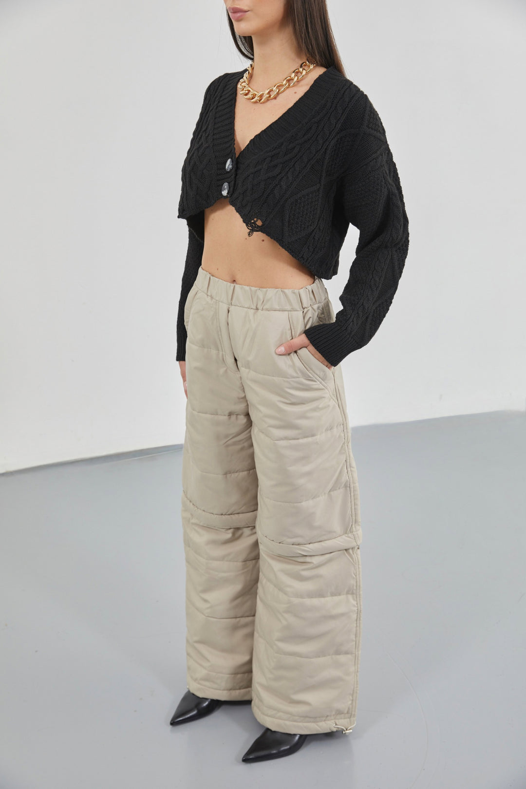 Zipper Detail Beige Quilted Trousers 