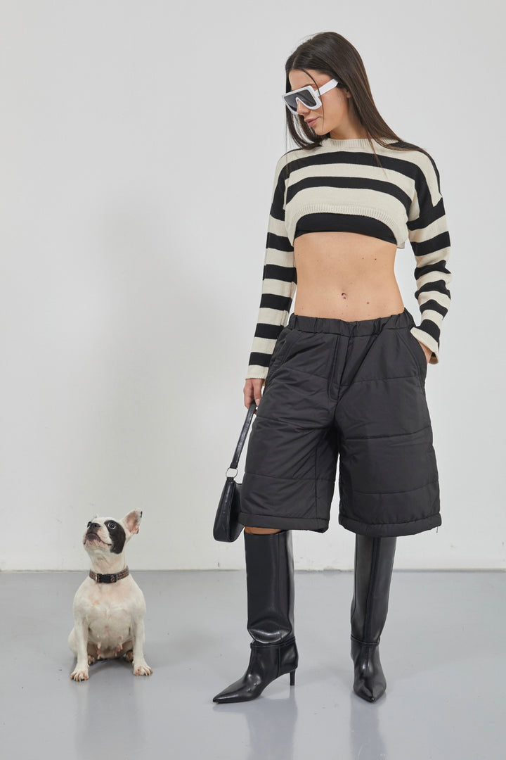 Fermuar Detay Kapitone Siyah Pantolon