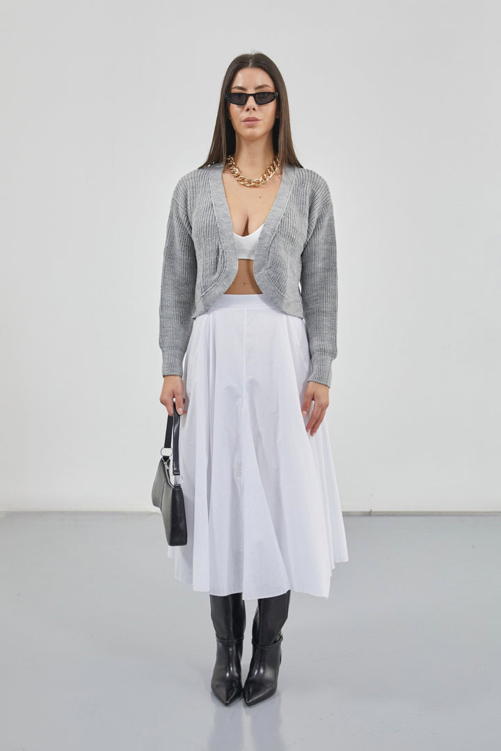 Crop Gray Knitted Cardigan with Piping 