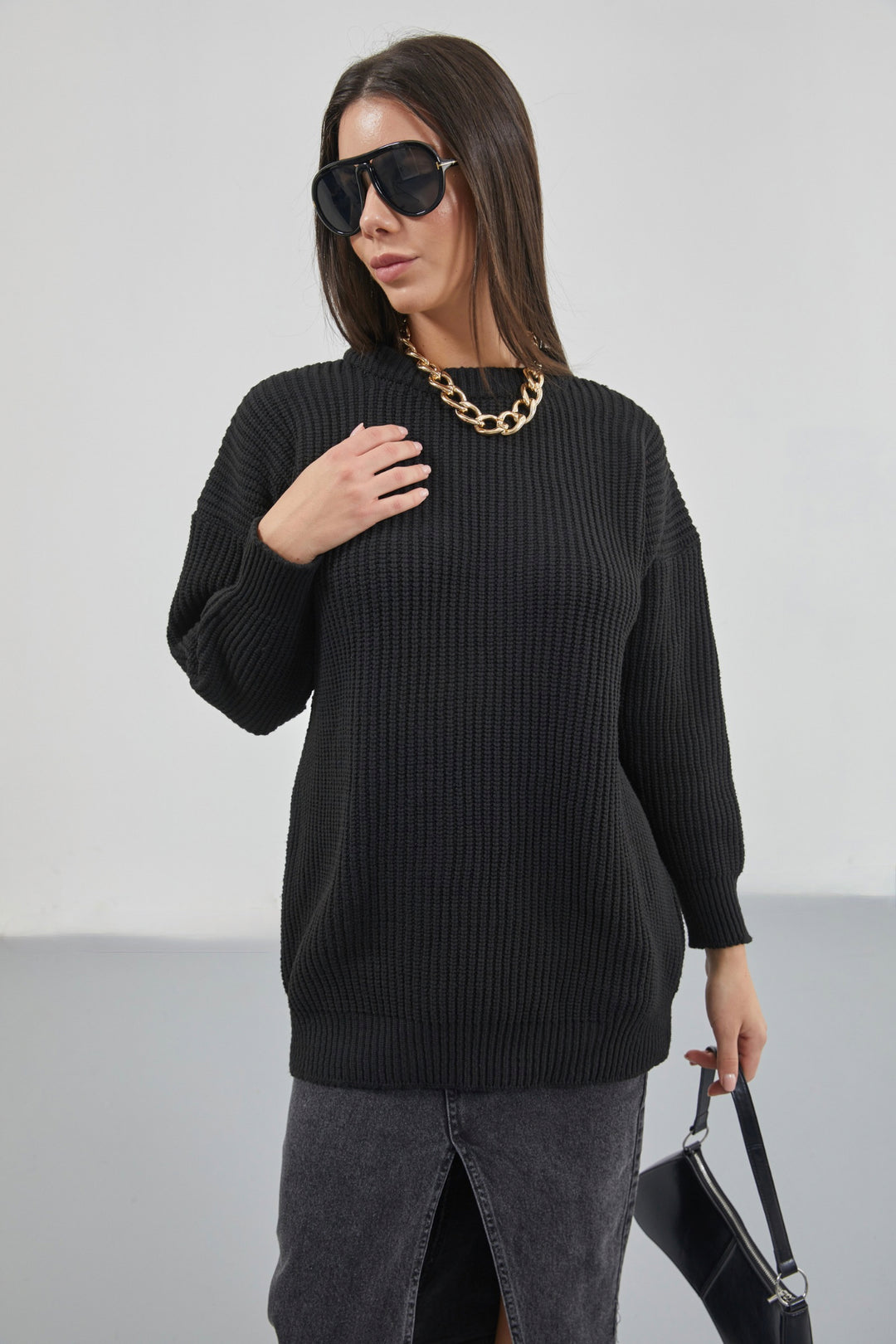 Oversize Siyah Örgü Kazak