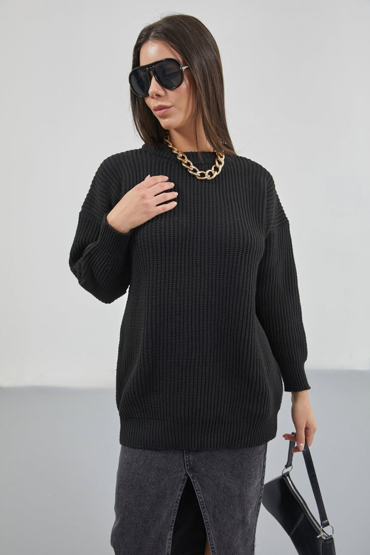 Oversize Siyah Örgü Kazak