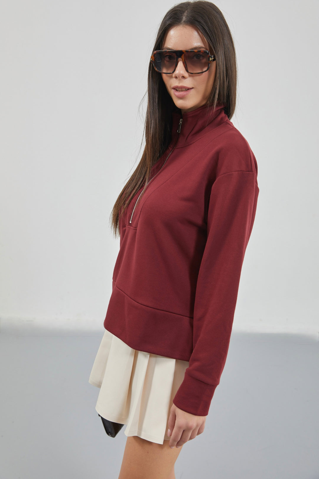 Burgundy Sweatshirt with Zipper and Stitching Details 