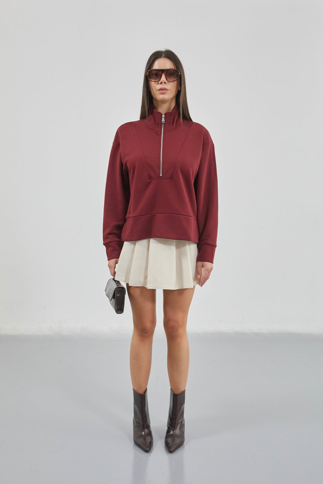 Burgundy Sweatshirt with Zipper and Stitching Details 