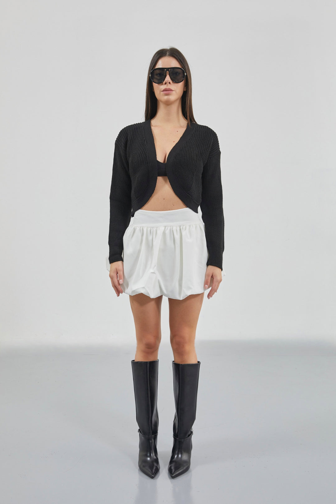 Biyeli Crop Siyah Triko Hırka