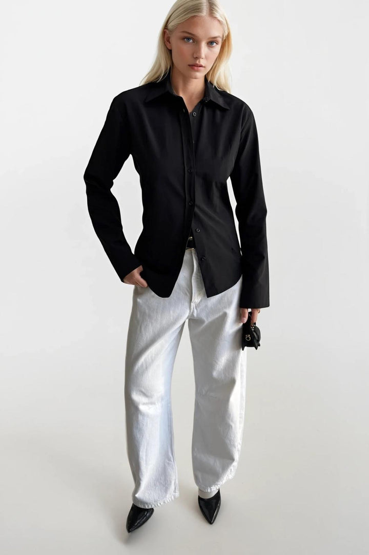 Bel Oturtmalı Basic Siyah Gömlek