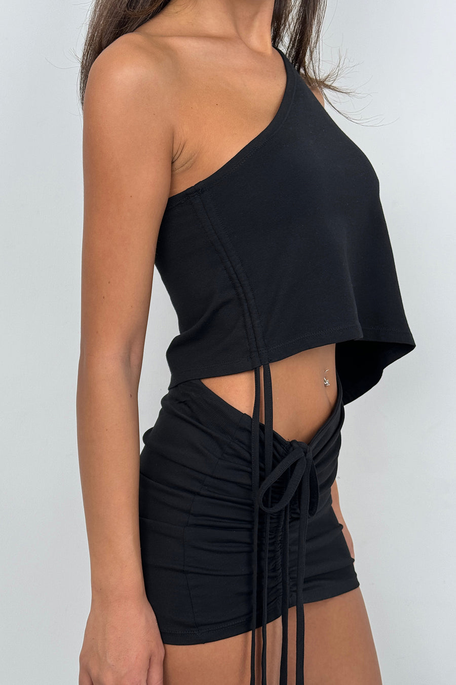 Elevator Pleated Black Mini Skirt 