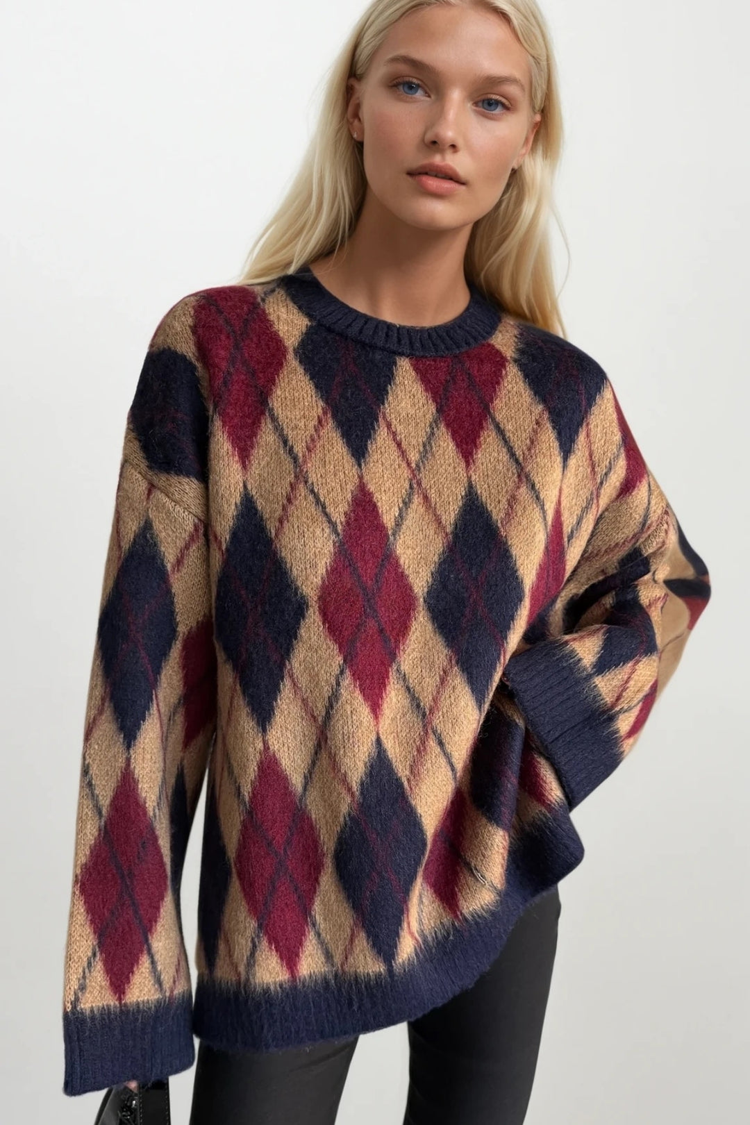 Baklava Desen Dokulu Bisiklet Yaka Bej Triko Kazak