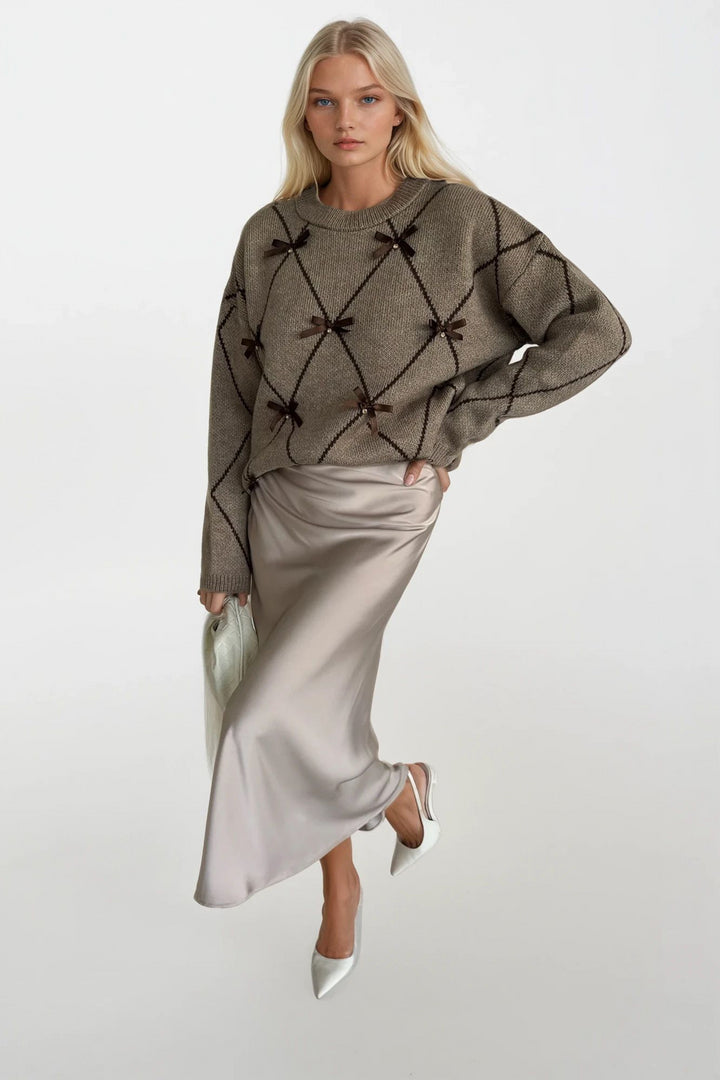 Baklava Desen Taş İşlemeli Fiyonklu Vizon Kazak