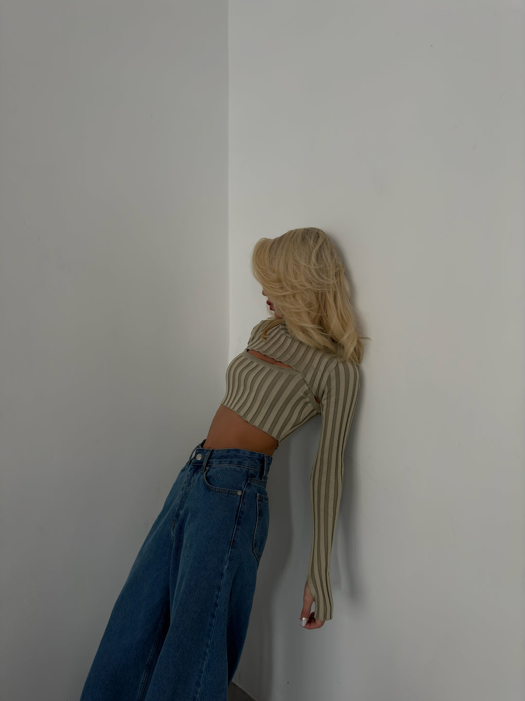 Balıkçı Yaka Bej Triko Crop