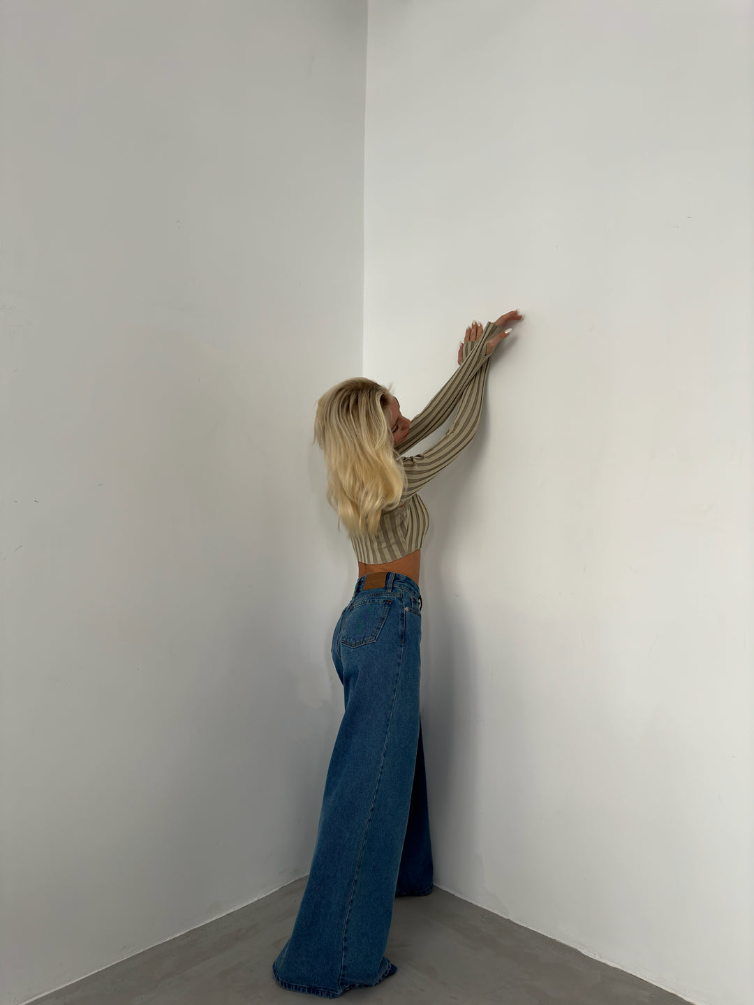 Balıkçı Yaka Bej Triko Crop