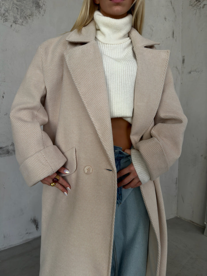 Balıksırtı Bej Oversize Kaban