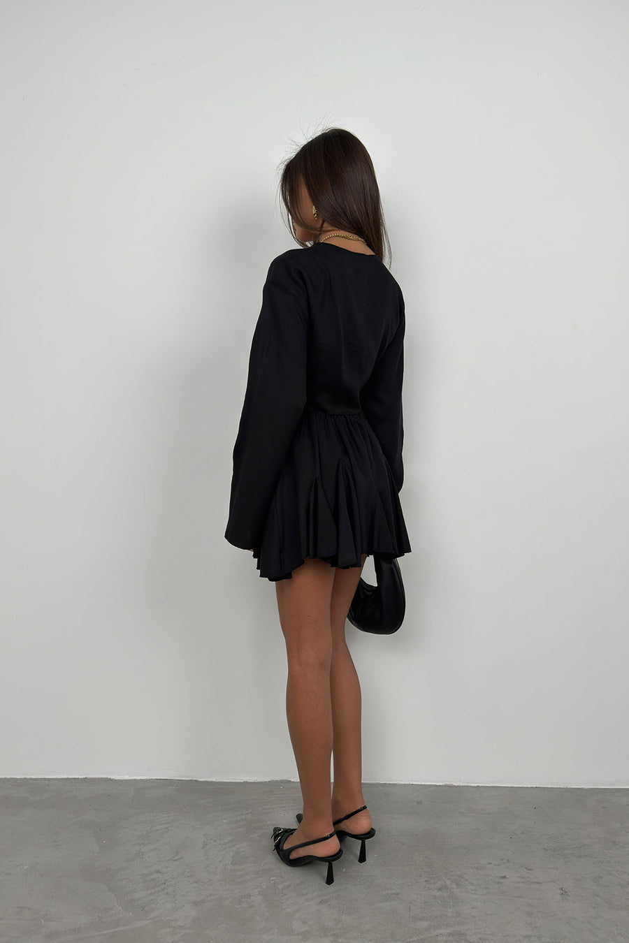 Black Knee Length Skirt with Elastic Waist 