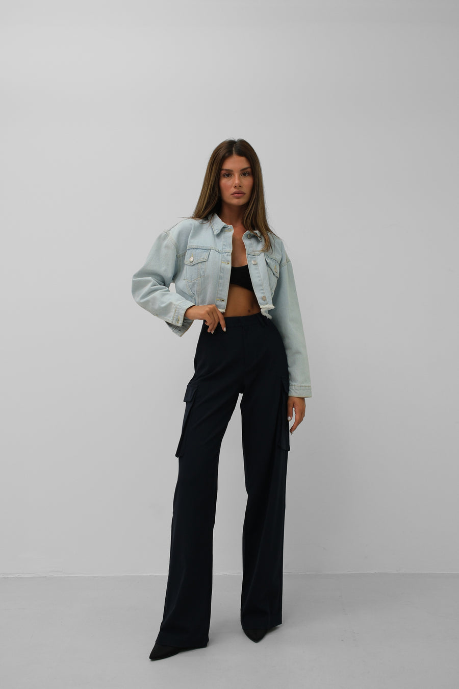 Light Blue Denim Jacket with Seamless Waistline 