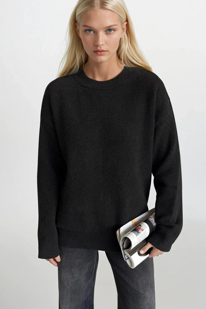 Bisiklet Yaka Basic Siyah Kazak