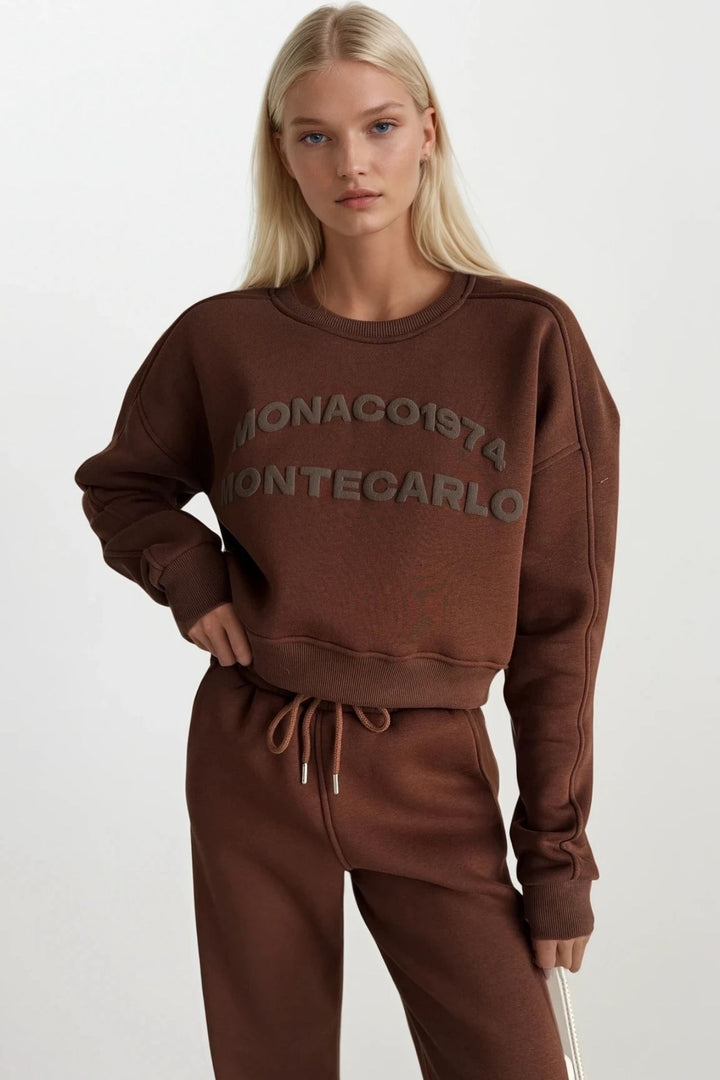 Bisiklet Yaka Kabartma Baskılı Kahverengi Sweatshirt