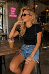 Bisiklet Yaka Likralı Siyah Crop T-Shirt
