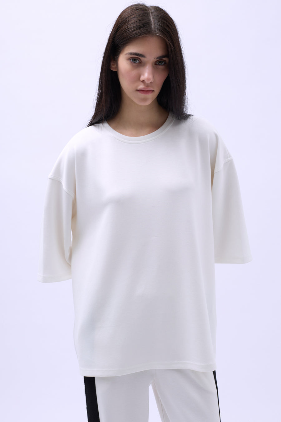 Bisiklet Yaka Oversize Beyaz T-Shirt