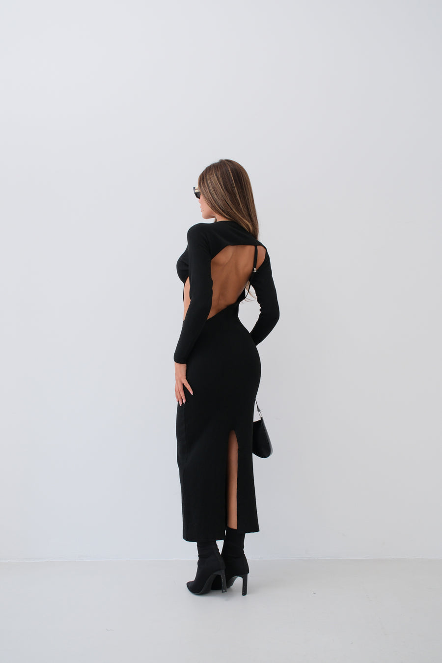 Crew Neck Backless Black Dress 