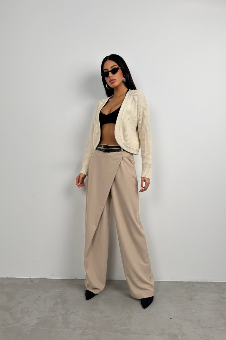 Biyeli Crop Bej Triko Hırka