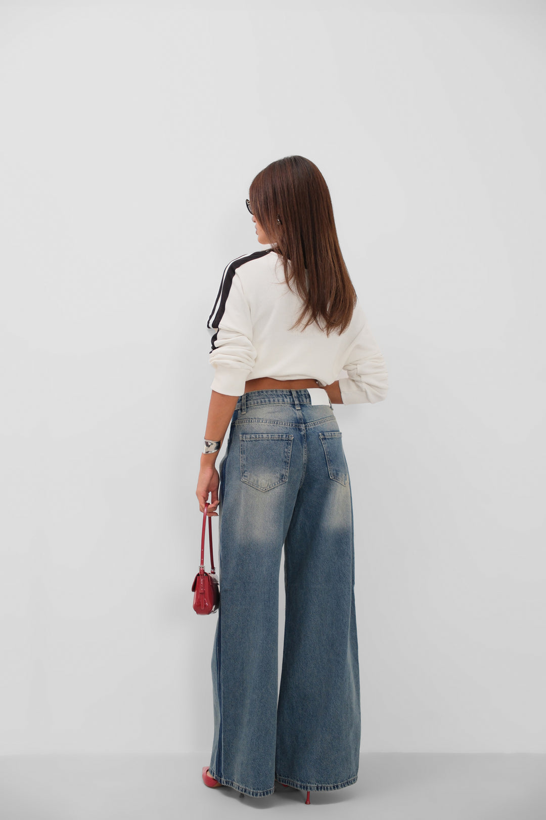 Wide Leg Washed Blue Jeans 